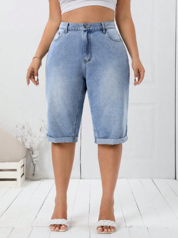 Plus Size Women\ Jeans With Rolled-Up Hem And Below-The-Knees Length, With Pockets