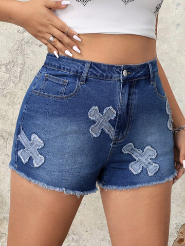 Plus Size Embroidered Patchwork Washed Denim Shorts With Frayed Hem And Pockets