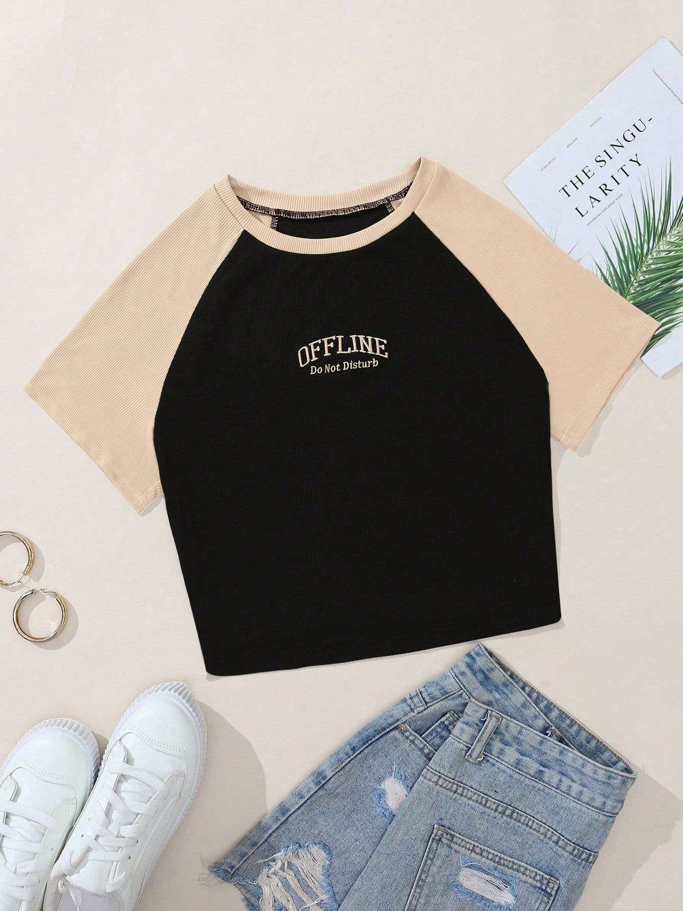 Plus Size Summer Casual T-Shirt With Letter Print, Color Block And Raglan Sleeve Design