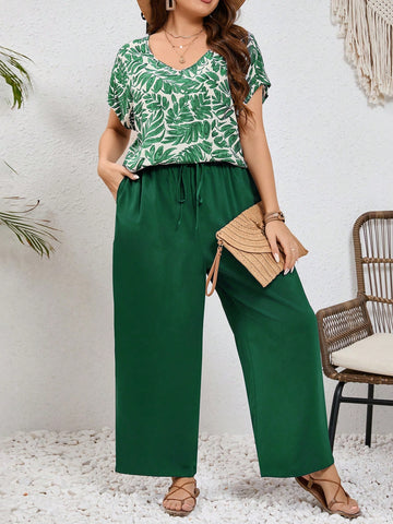 Plus Size Women Tropical Plant Printed V-Neck Short Sleeve Shirt And Wide Leg Pants Summer Vacation Two-Piece Set