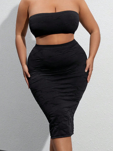 Plus Size Women's Seamless Texture Strapless Crop Top And Skirt Co-Ord Set