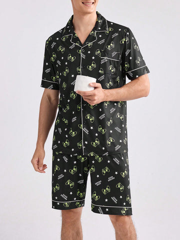 Men Game Controller Letter Print Contrast Piping Short Sleeve Top And Shorts Homewear Set