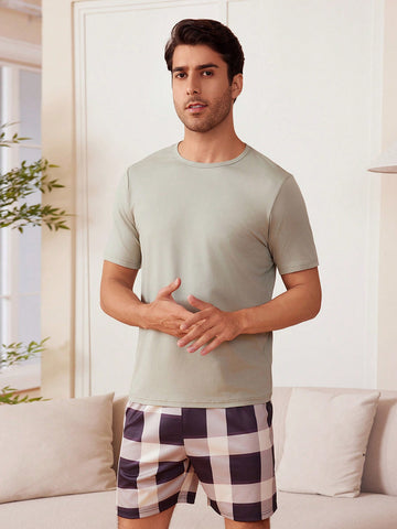 Men's Solid Color Short Sleeve Top And Checked Shorts Homewear Set