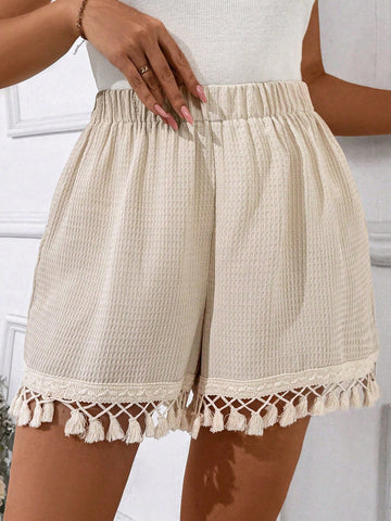 Plus Size Vacation & Casual Solid Color High Waist Woven Belt Splicing Tassel Decorated Shorts