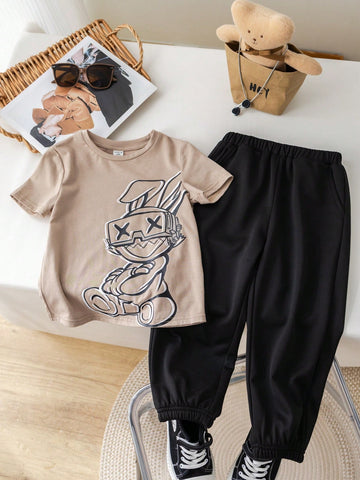 Young Boy Rabbit Pattern Short Sleeve T-Shirt And Long Pants Two Piece Set