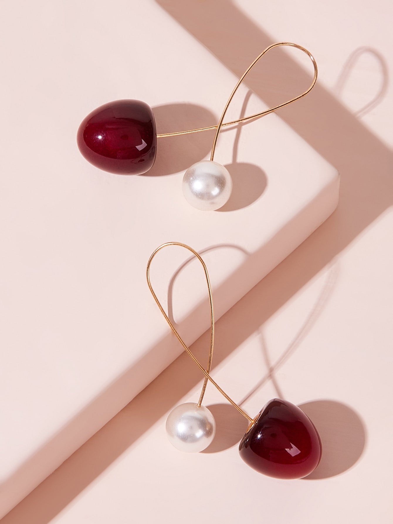 Cherry & Faux Pearl Design Earrings 1pair