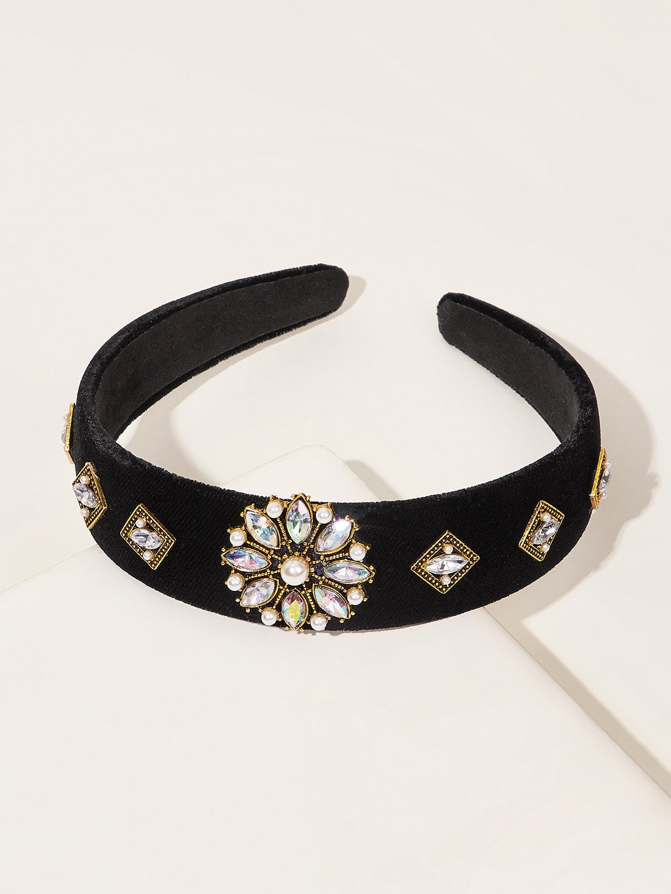Gemstone & Faux Pearl Decor Padded Headband