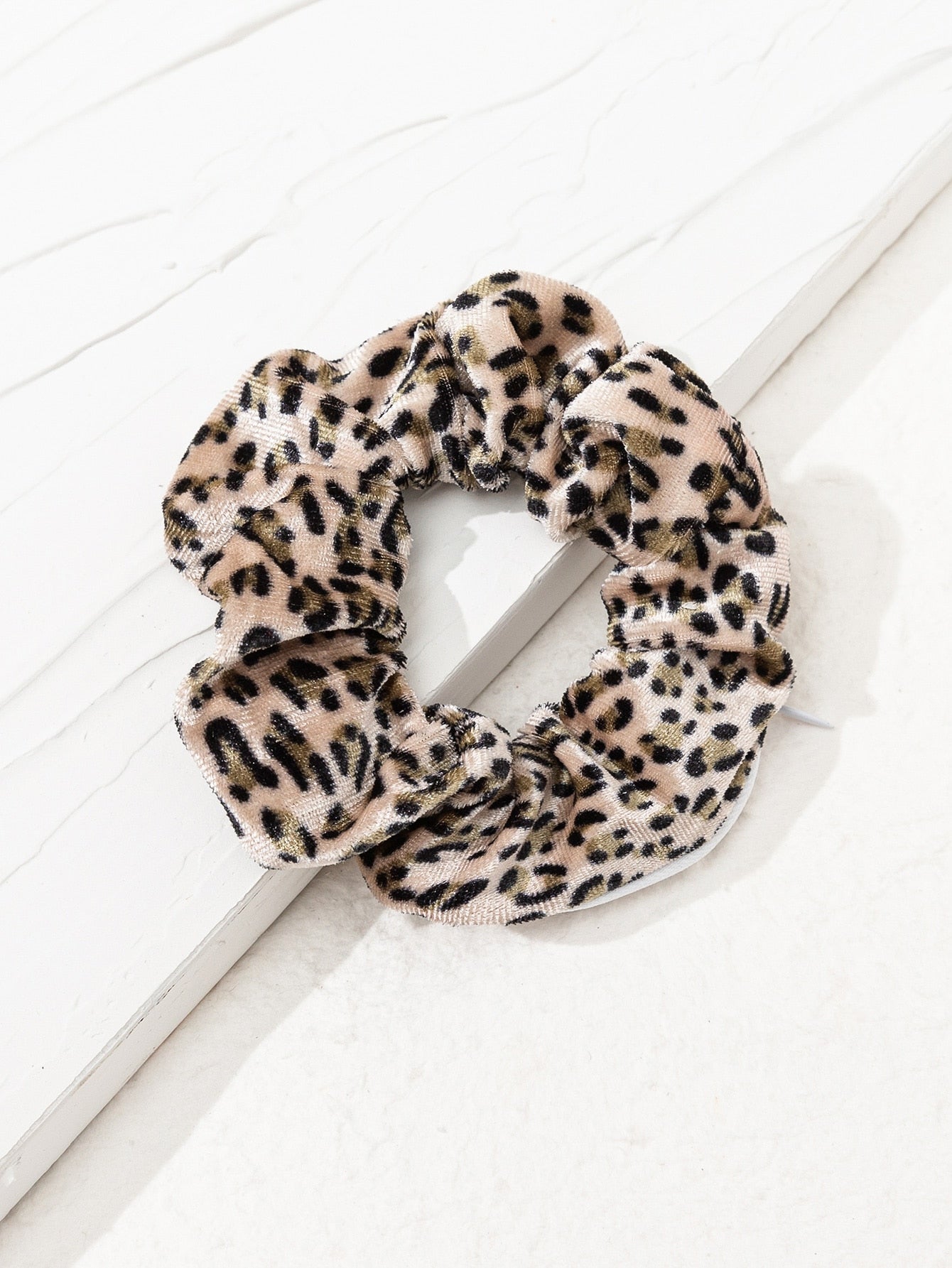 Leopard Pattern Scrunchie With Zipper Pocket