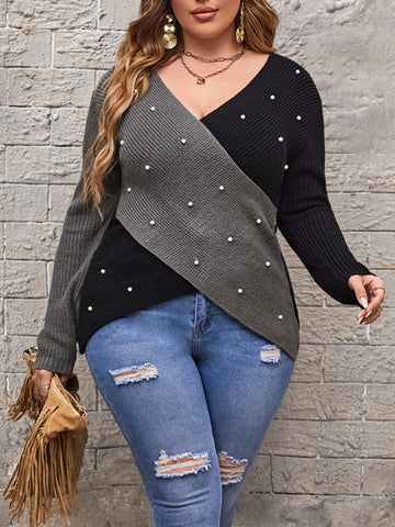 Plus Size Women's Color Block Pullover Sweater With Stud Detailing