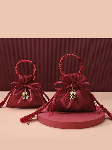 5pcs Tassel Decor Gift Bag, Modern Red Gift Wrapping Bag For Party