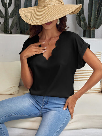 Scallop Trim Batwing Sleeve Blouse