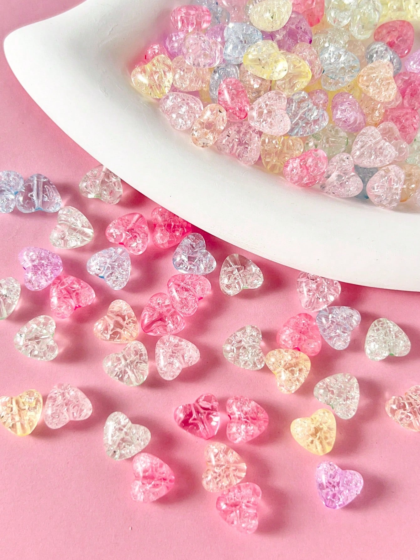50pcs/set Fashionable Colorful Cracking Beads Heart Shaped Bead (Random Color)