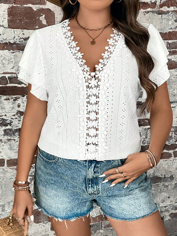 Plus Guipure Lace Panel Butterfly Sleeve Tee