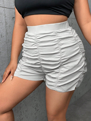 Plus Solid Ruched Shorts