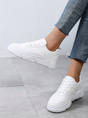 Casual Flat Skateboarding Shoes Anti-slip Women's Shoe, Fashionable Breathable Sneakers With Thick Sole