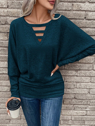 Cut Out Batwing Sleeve Tee