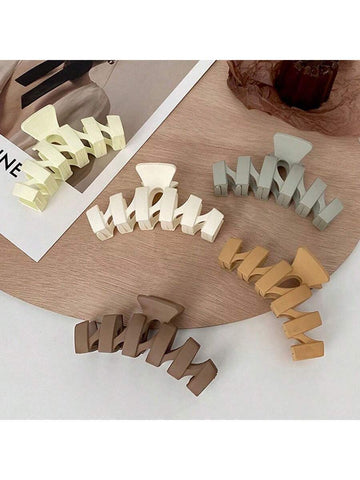 1pc Solid Color Matte Finish Hair Claw Clip In N Shape