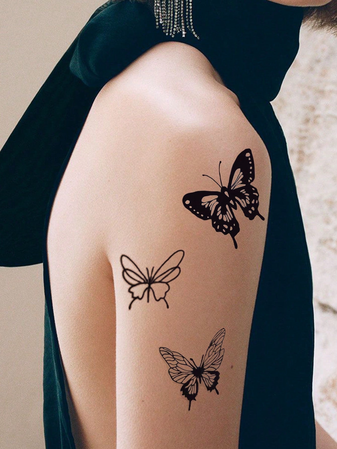 1 set of butterfly pattern tattoo stickers. Arm back tattoo patch