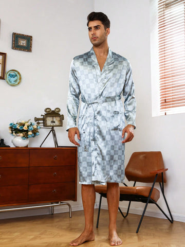 Men Checkerboard Print Dual Pockets Belted Robe