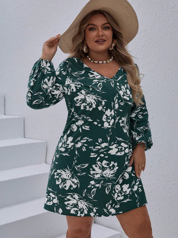 Plus Size Vacation Style Loose Fit V-neck Dress