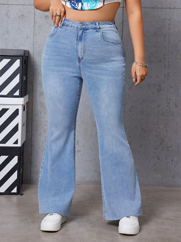 Plus Size Flared Jeans Made Of Washed Denim Fabric