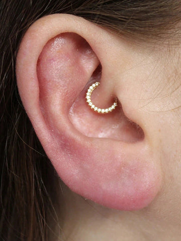 1pc Fashion Silver Cubic Zirconia Decor Ear Cuff For Women For Daily Decoration