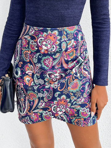 Ladies' Paisley Printed Short Skirt