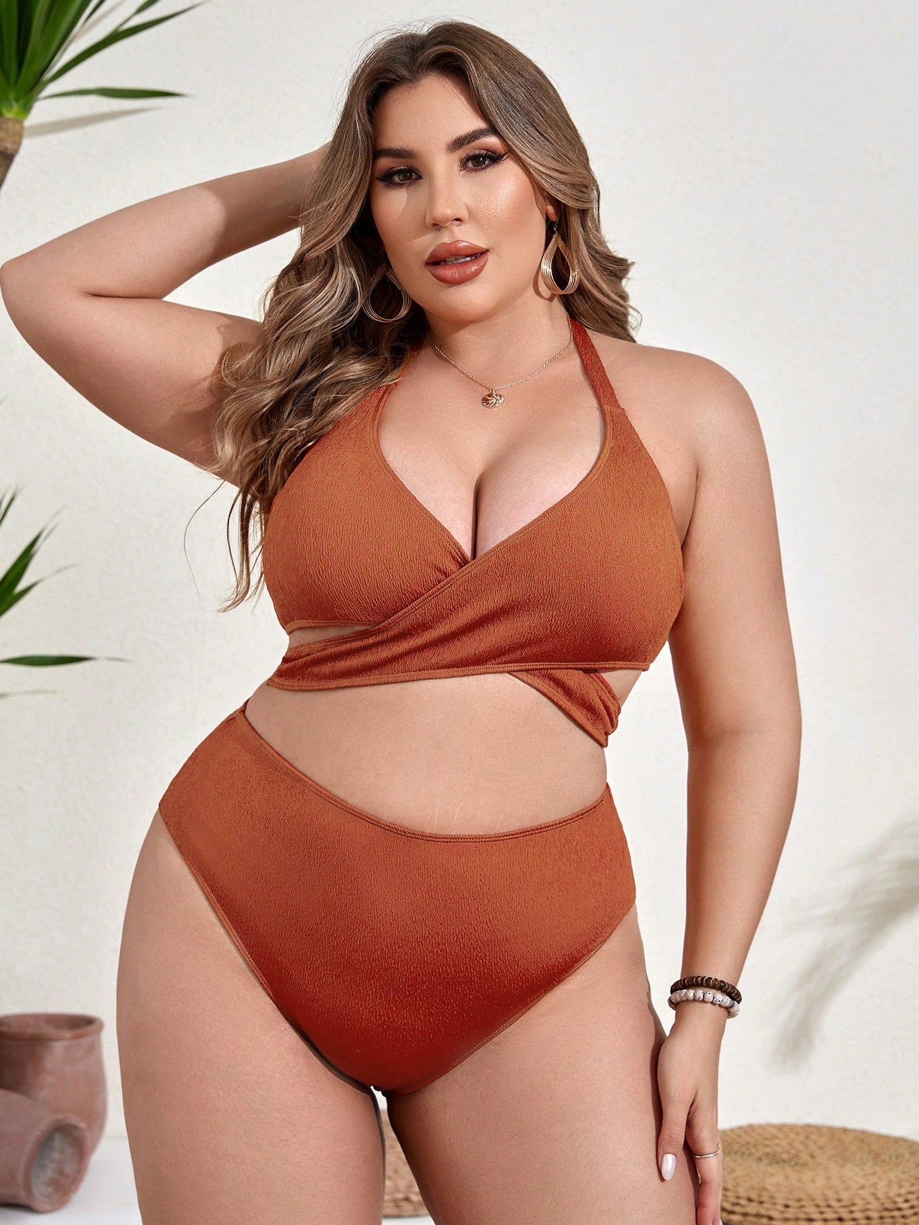 Plus Size Solid Color Swimsuit Set