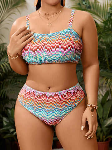 Plus Size Women's Wave Striped Swimsuit Set
