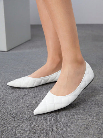Women's White Flat Fashionable Flats