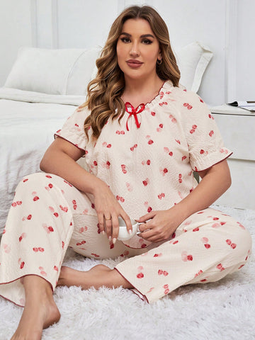Plus Size Heart Print Pajamas Set