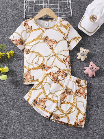Young Girl'S Chain & Cartoon Bear Print Short-Sleeved T-Shirt And Shorts Set