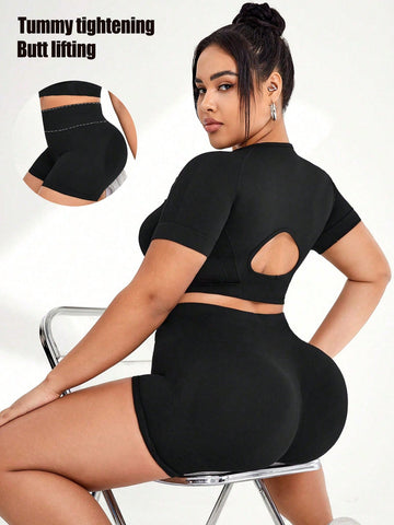 Plus Size Women's Backless Cropped T-Shirt And Shorts Sportswear Set